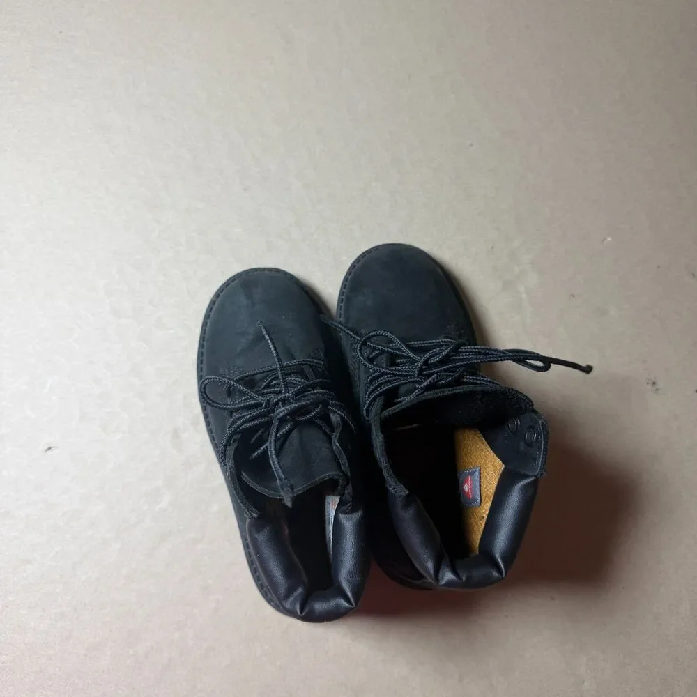 little kids black timberland boots padded leather rubber outsoles SZ 10M